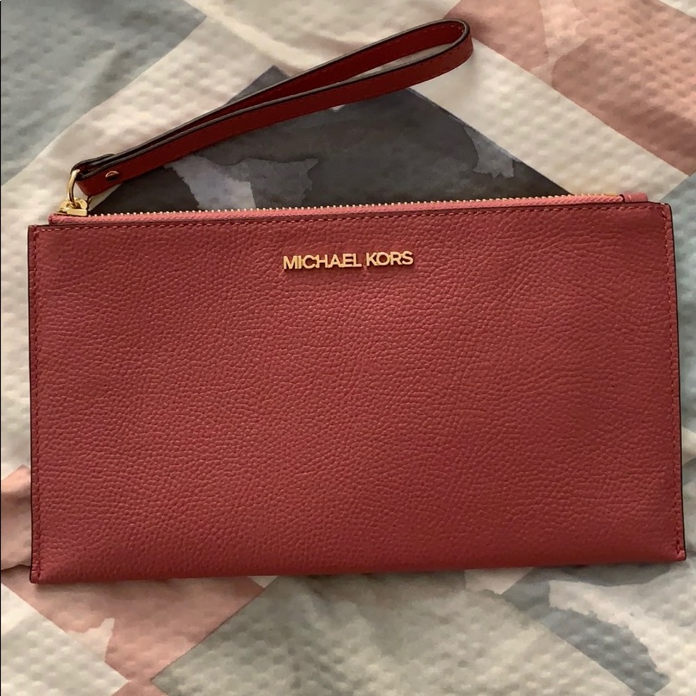 Brand New Mauve MK wallet